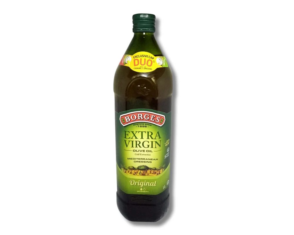 Qizlardan yalangoch chaqaloq